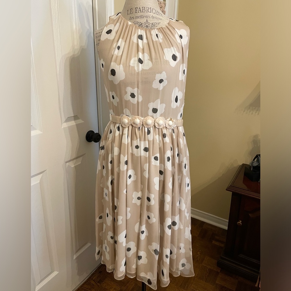 Beige dress